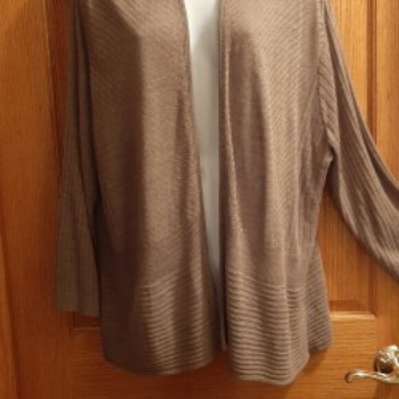 Brown/Green summer cardigan - Picture 1 of 9